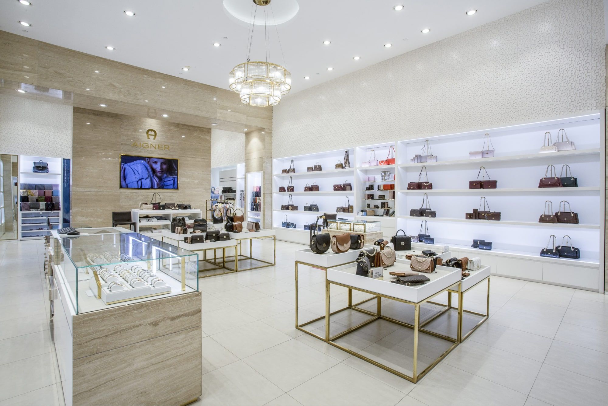 Aigner Boutique