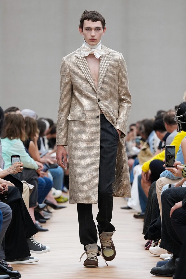 Jonathan Anderson For Dior3