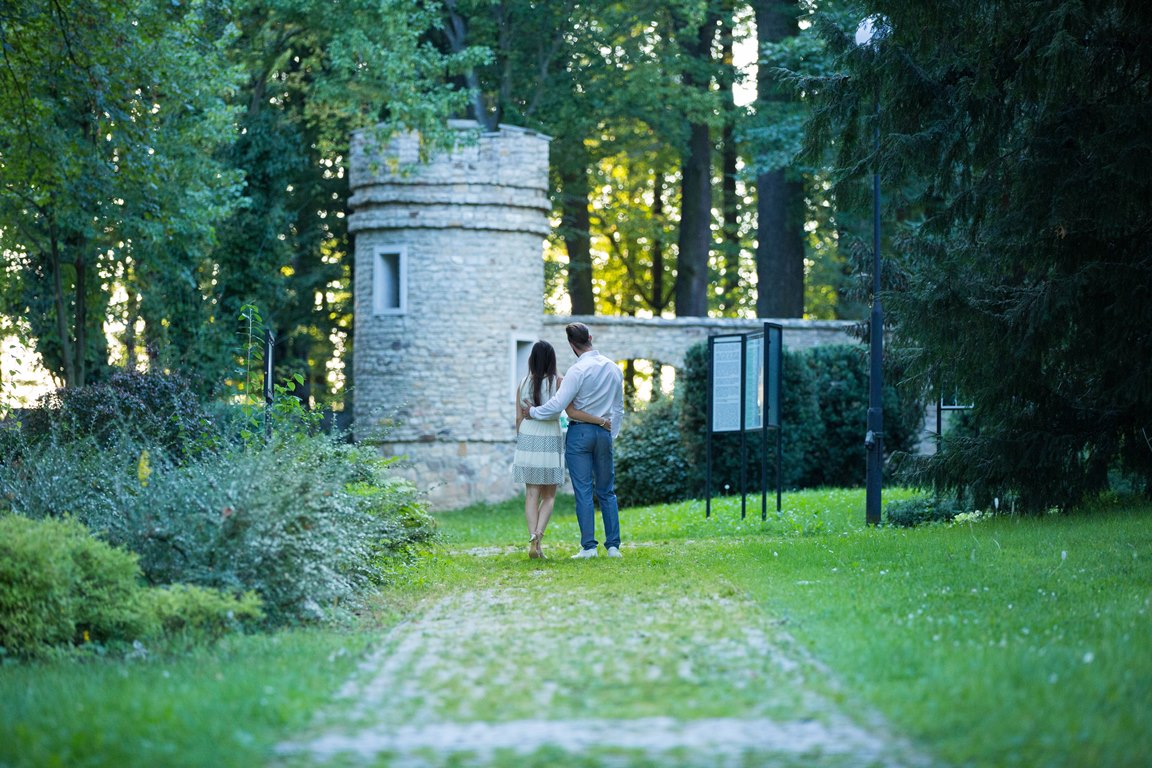 Romantic Walk in the Historic Park of Manor House Spa