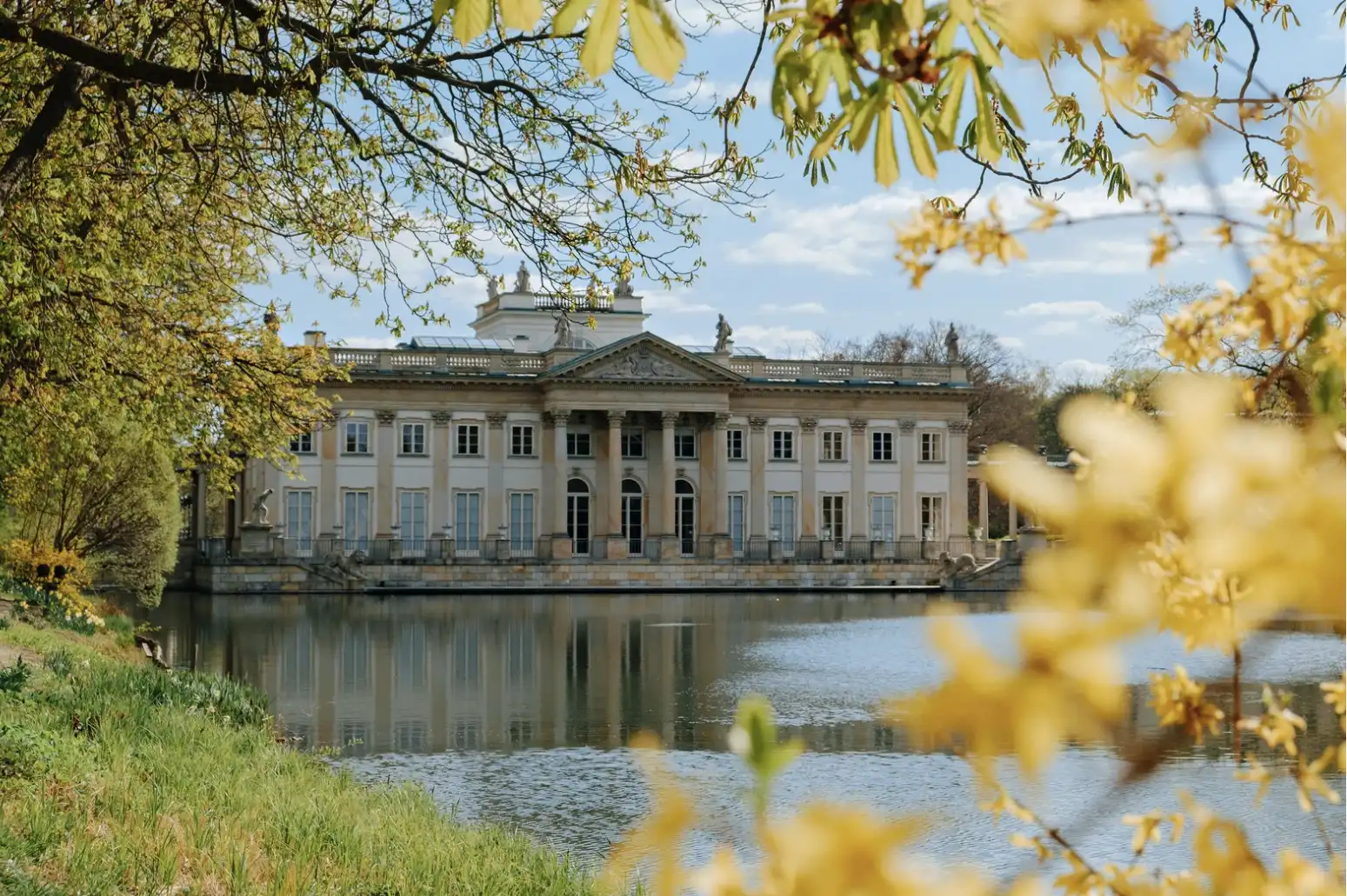 Warsaw Mokotow Lazienki Krolewskie Gold Pearl Real Estate