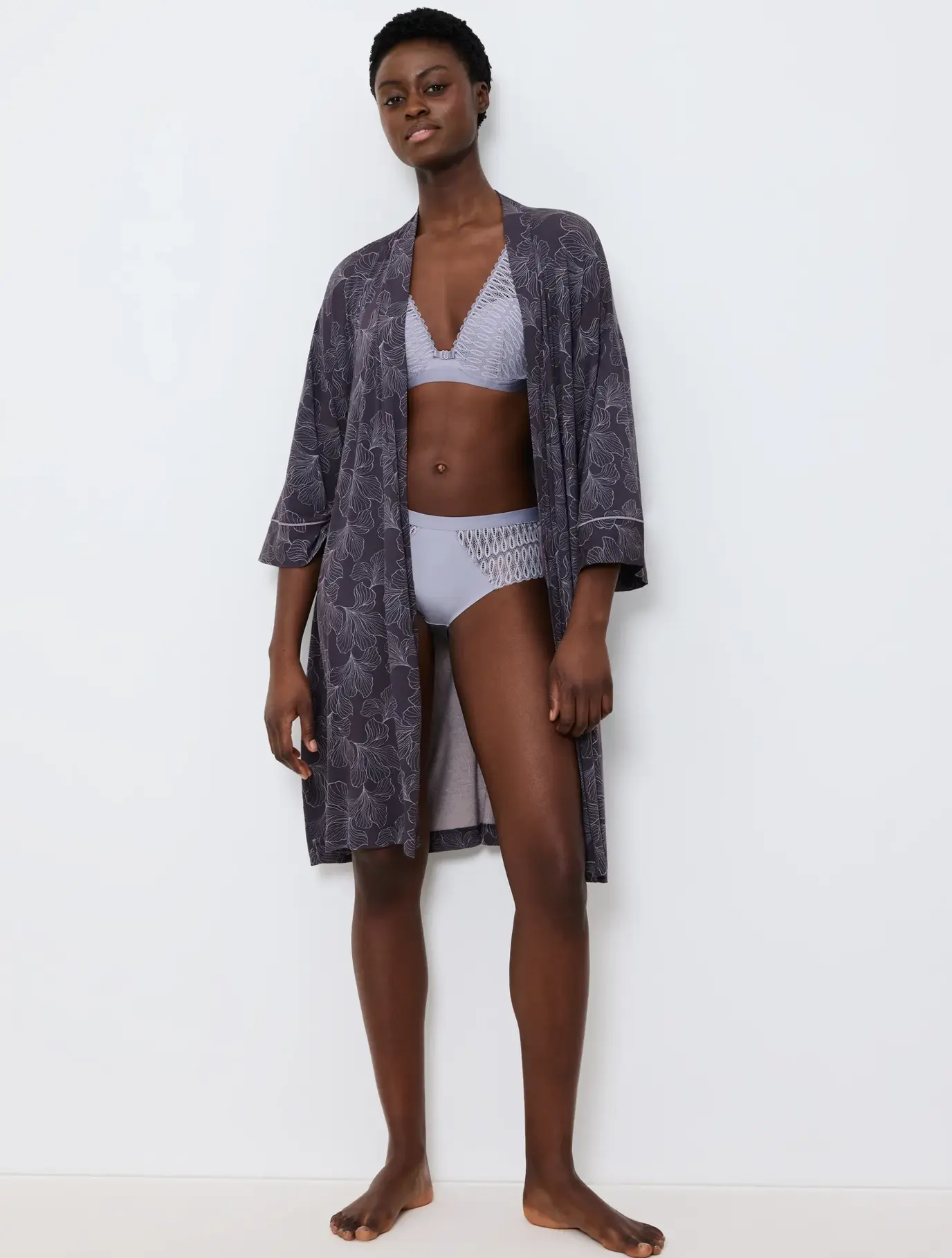 Luxury Women's Bathrobe2