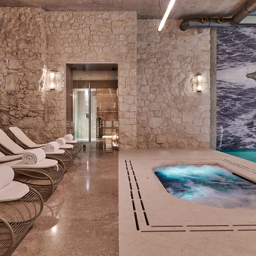 Cracow Michelin Key Hotel H15 Luxury Palace5