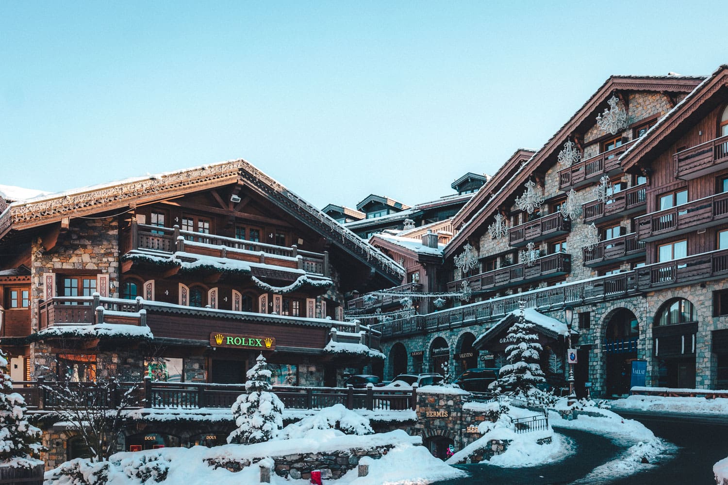 5 Resorts in the French Alps11