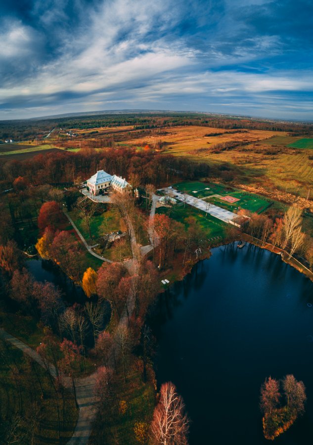 Manor House Estate Spajpg