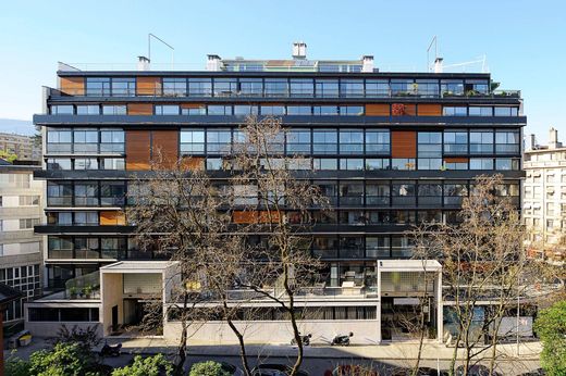 Real Estate in Geneva