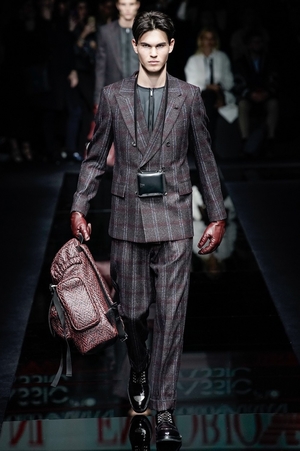 Trendy Men's Suits Top 10 Brands=armani