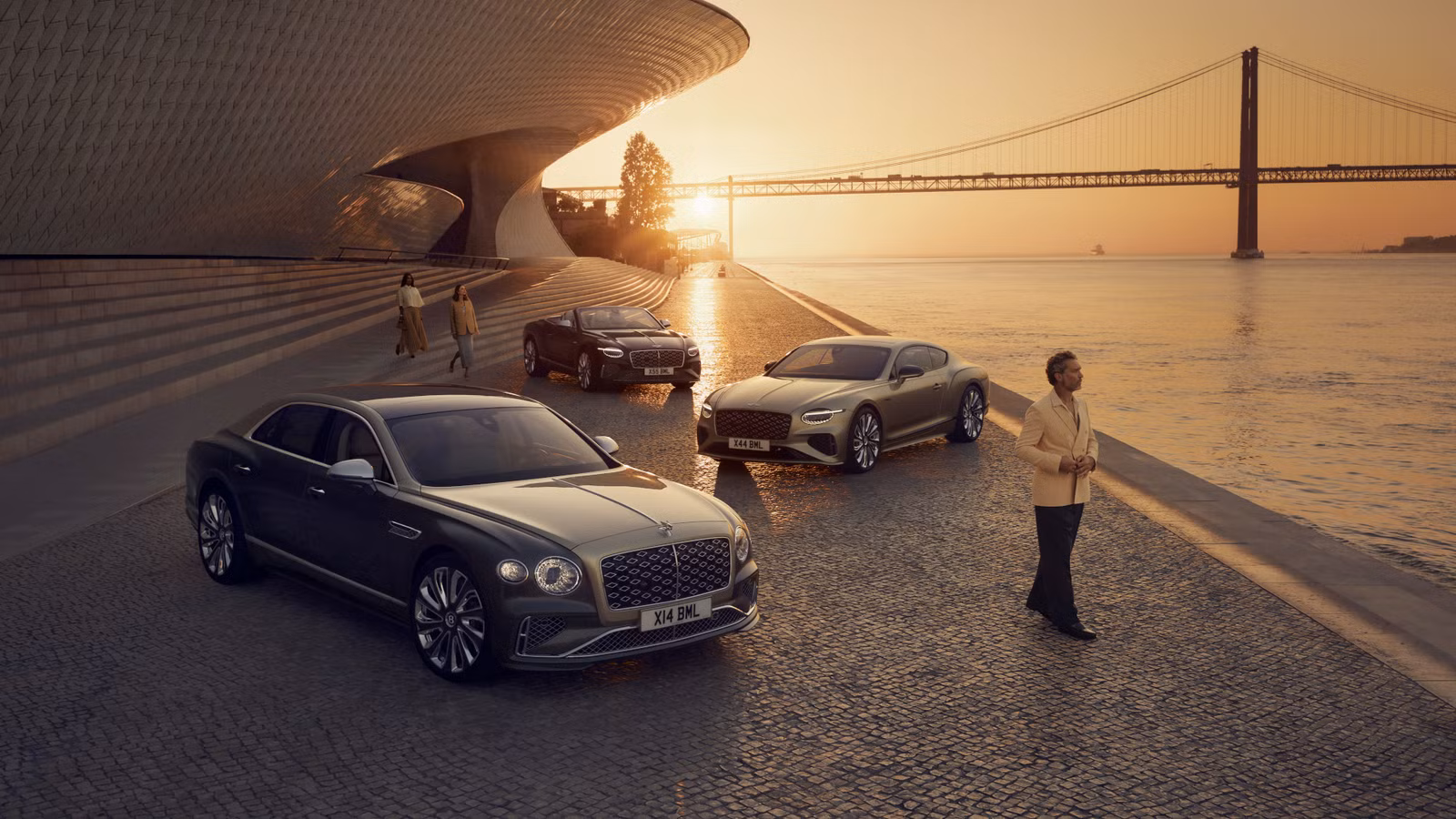 Mulliner On the Bentley Nameplate