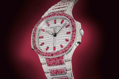 Patek Philippe Nautilus Haute Joaillerie Diamond Icon