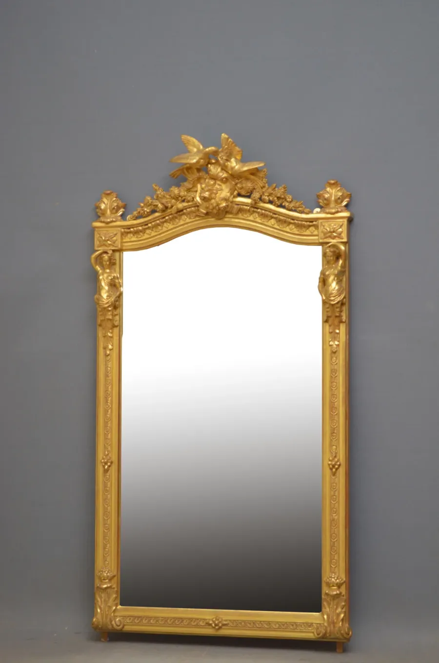 Which Interiors Suit Antique Mirrors