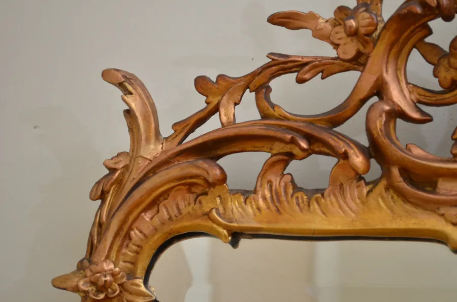 Which Interiors Suit Antique Mirrors