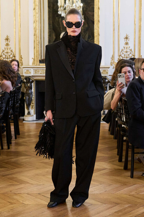 Winter Magda Butrym9