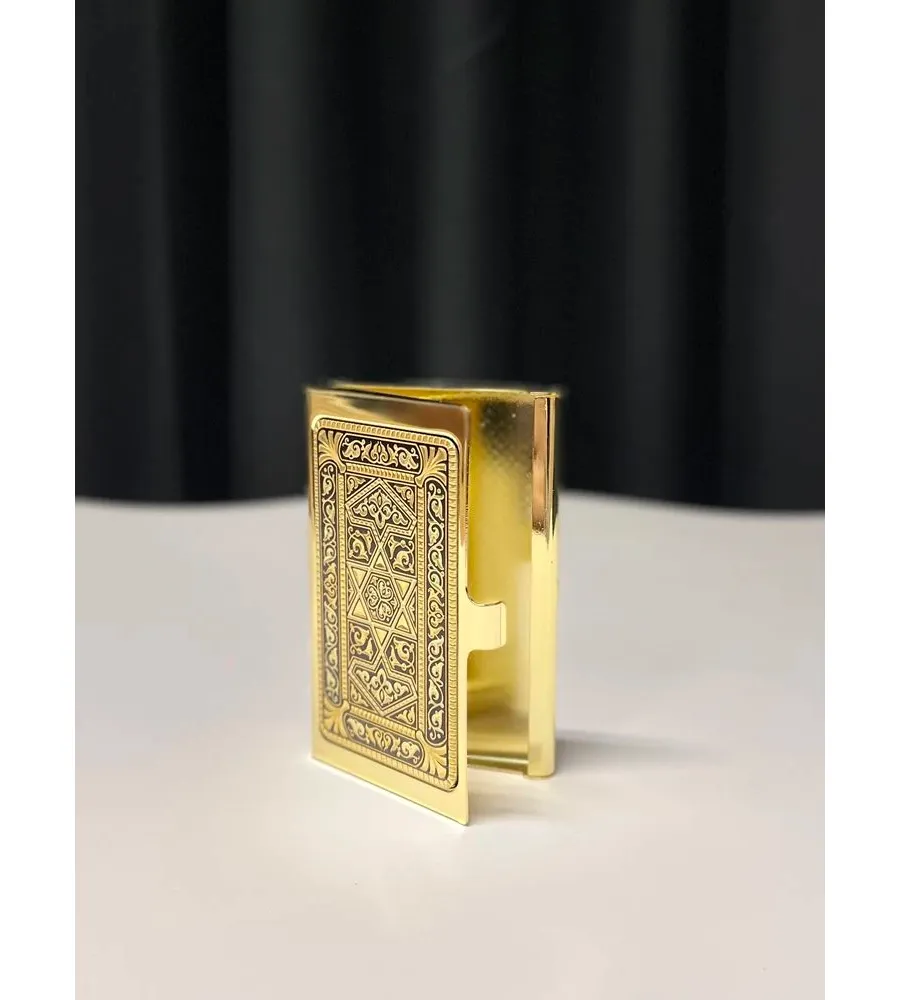 What to Consider When Choosing a Business Card Holder11