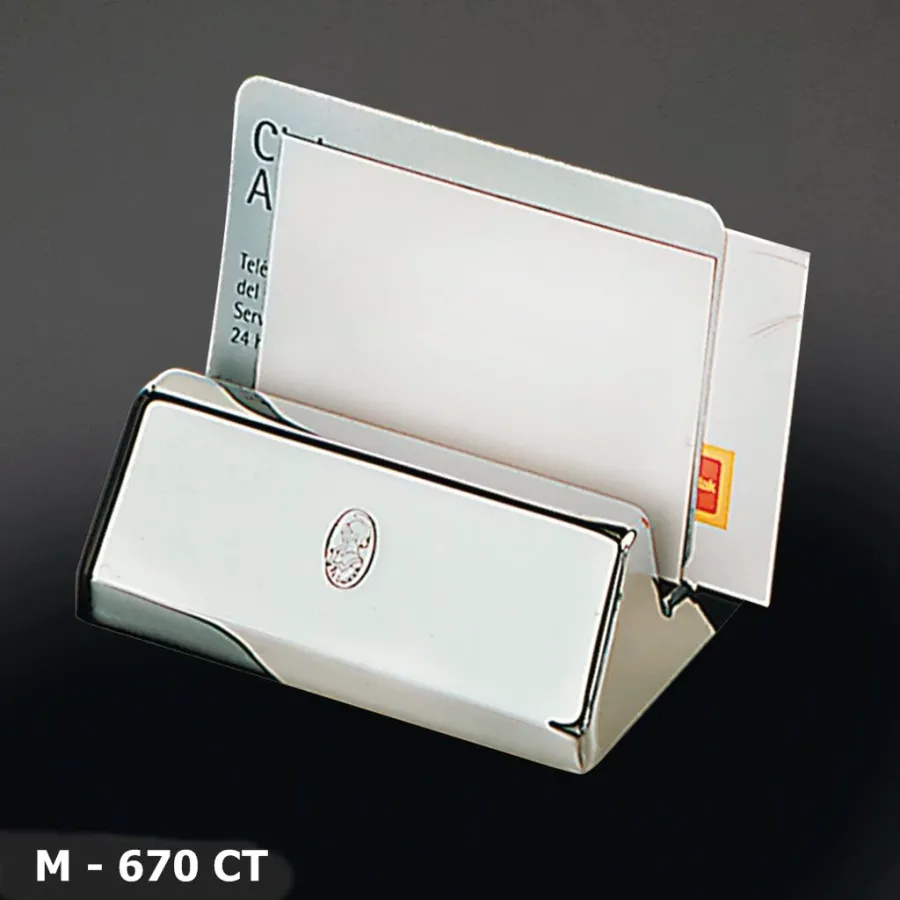 What to Consider When Choosing a Business Card Holder5