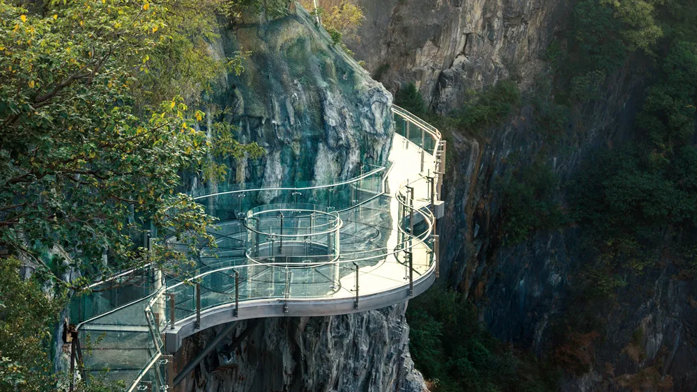 Top 5 Most Unusual Hotels in the World
