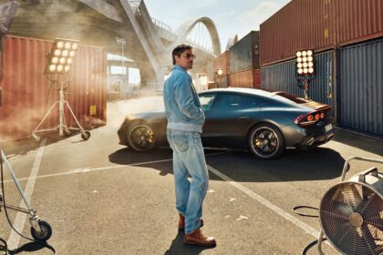 Brad Pitt And Mercedes Amg