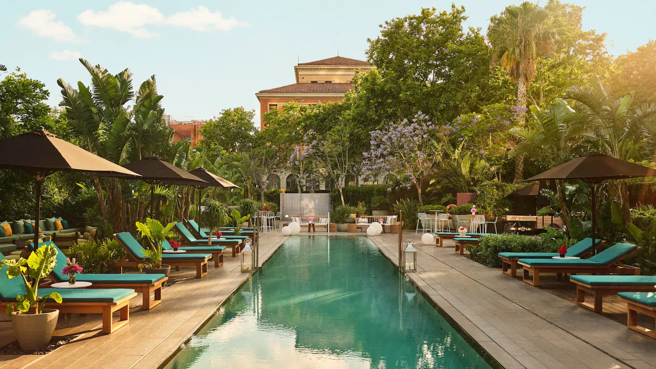 Investing In Grand Hayatt Barcelona Hotels1